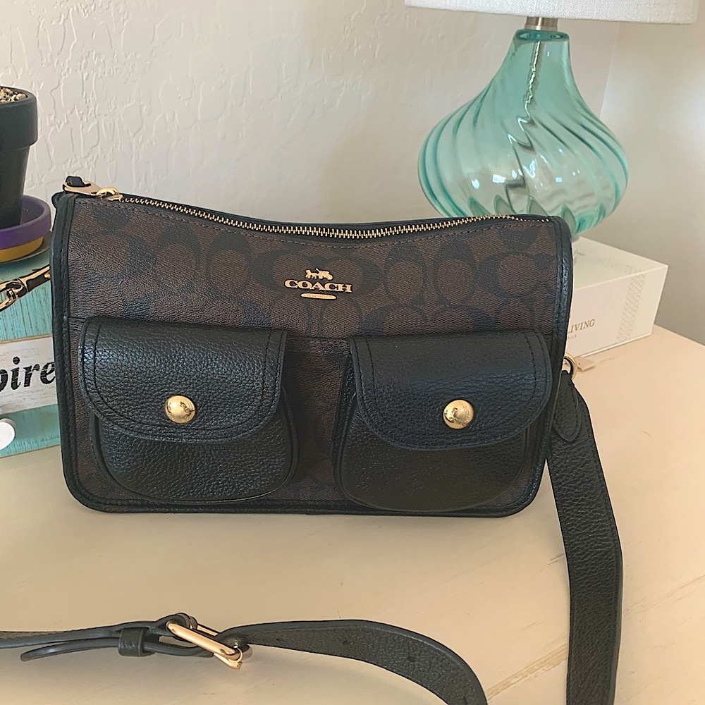 COACH Pennie Signature Canvas Women's Crossbody Bag - Brown. Excellent Condition
